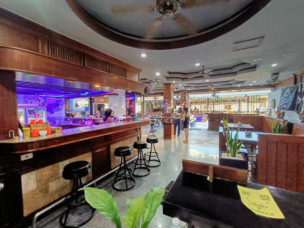Black Pearl Patong Beachfront Ngoại thất bức ảnh