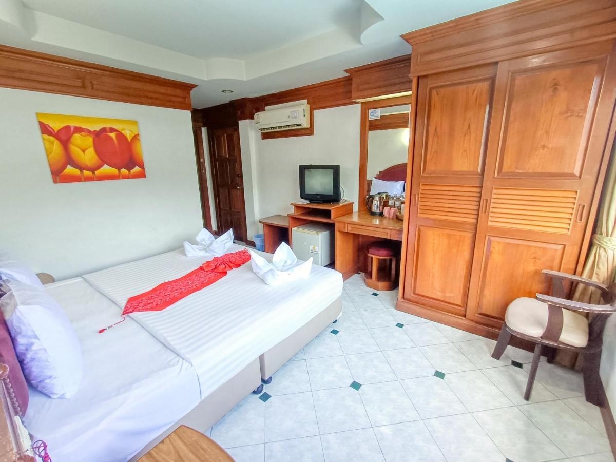 Black Pearl Patong Beachfront Ngoại thất bức ảnh